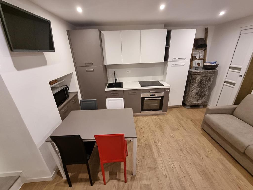 La Pigna Lägenhet Chiavenna Exteriör bild